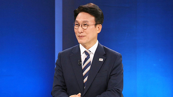JTBC 인터뷰 중인 김민석 총리
