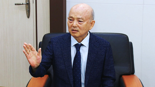 미란다 원칙 꺼낸 안창호...인권위 '윤 방어권' 갈등 격화 - 뉴스 썸네일 이미지