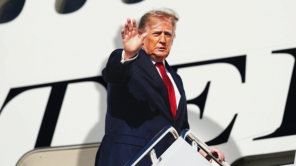 법원이 출립 복원 명령 내린 지 하루 만에... 백악관의 CNN 또 쫓아내기